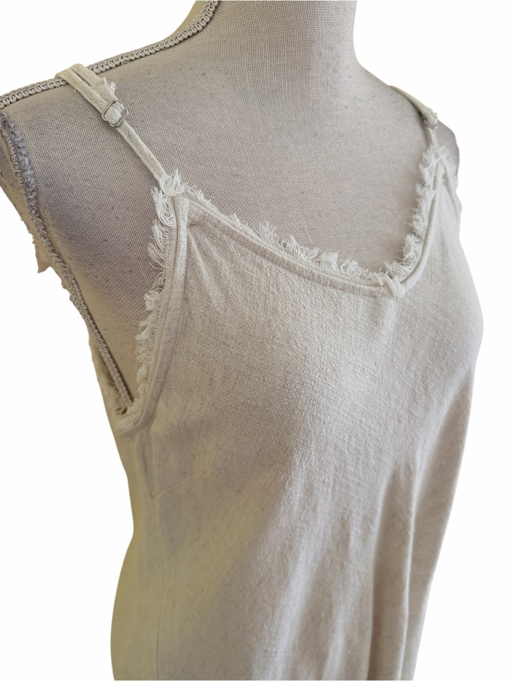 Jaded Gypsy "Come with Me" Light Beige Cotton Frayed V-Neck Camisole Tank Top OS - Picture 3 of 9